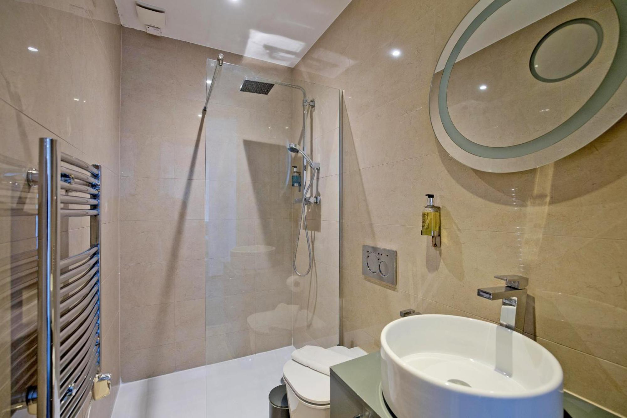 Imperial Liverpool Street Apartments Londra Dış mekan fotoğraf
