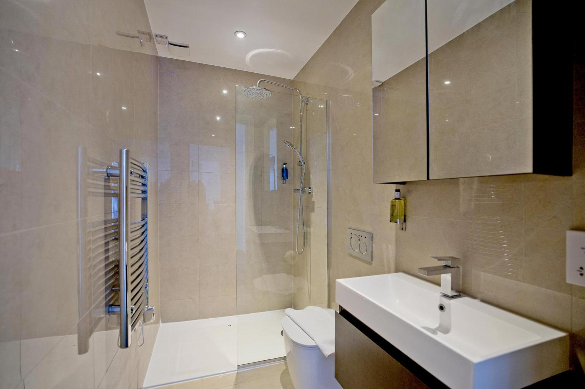 Imperial Liverpool Street Apartments Londra Dış mekan fotoğraf